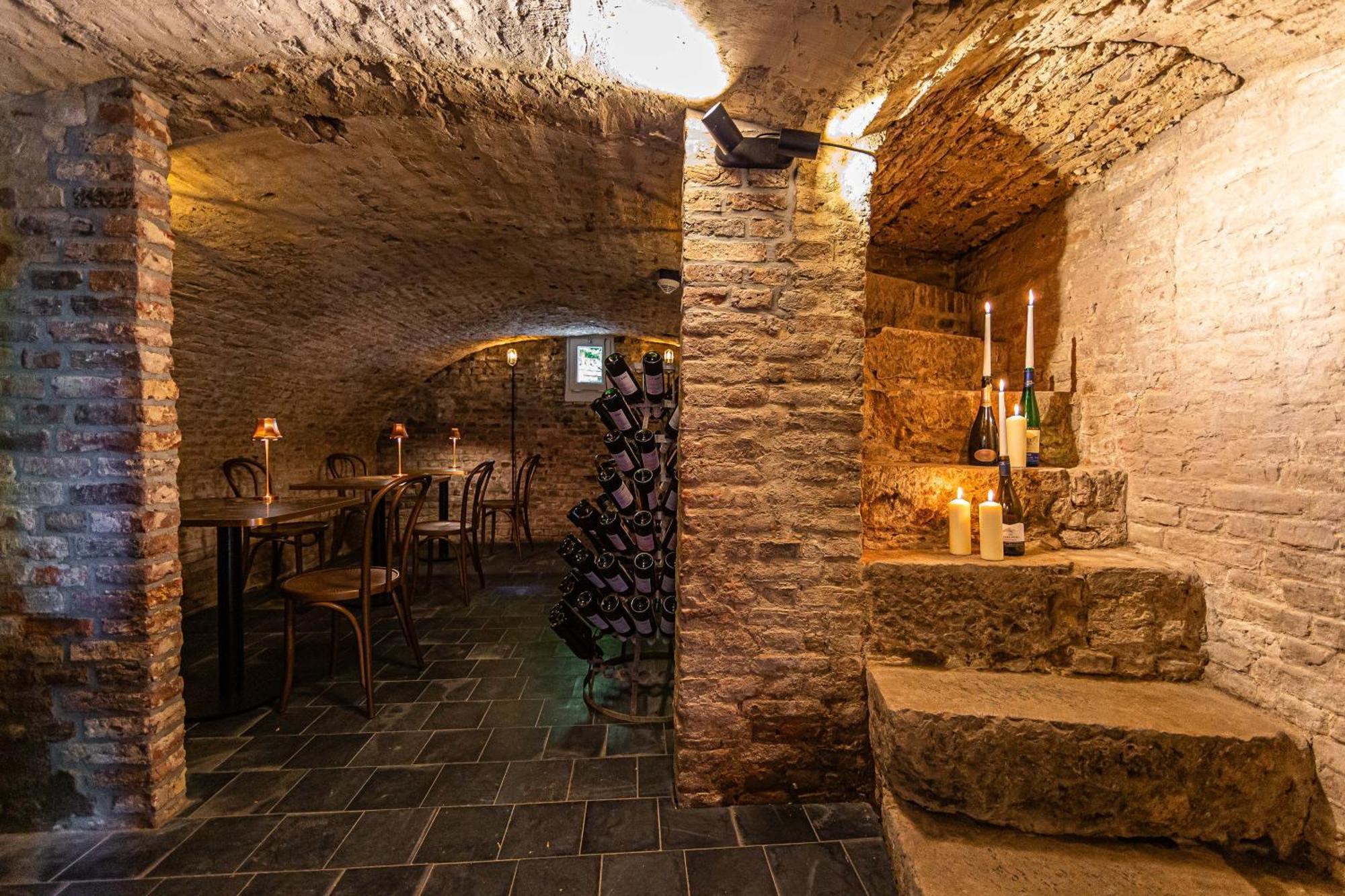 艾尔斯鲁城堡餐厅酒店 埃尔斯洛 外观 照片